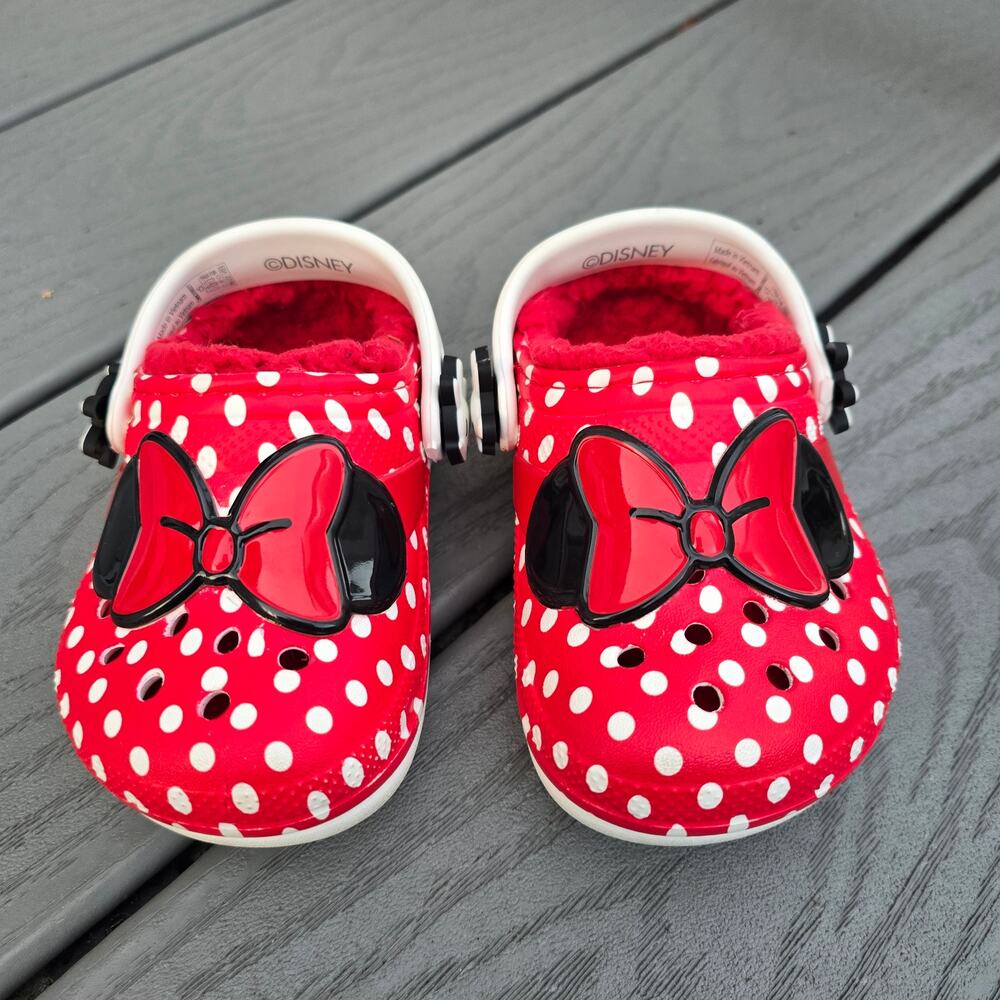 Crocs Minnie Mouse Fleece Lined Slip on clogs Red/Wht, Size C5
